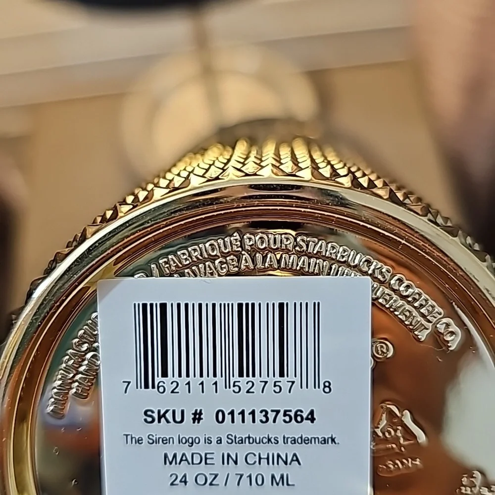 Giftable Starbucks Limited Edition Holiday Metallic Bling Cup - Picture 4 of 6